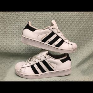 Adidas Superstar